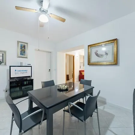 Casa Klaire Апартаменты Поццуоли